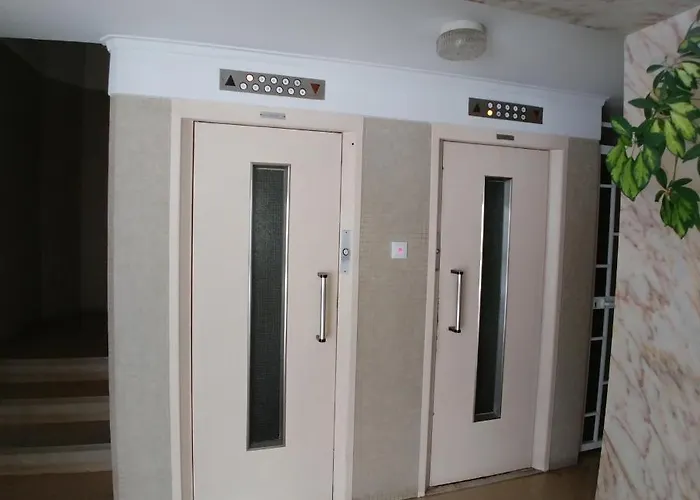 Tagus Life Areeiro * ליסבון