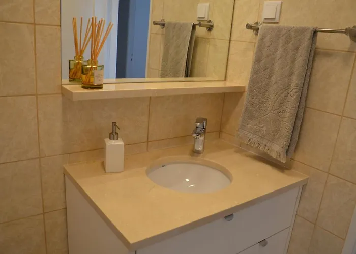 Tagus Life Areeiro ליסבון